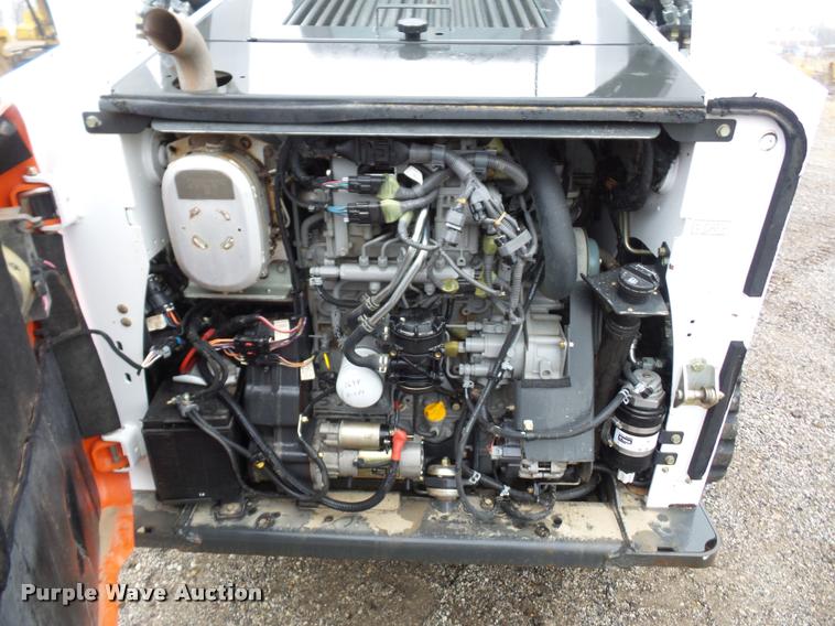 image for item DA5867 2015 Bobcat T750 skid steer