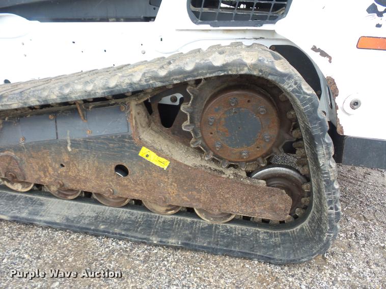 image for item DA5867 2015 Bobcat T750 skid steer