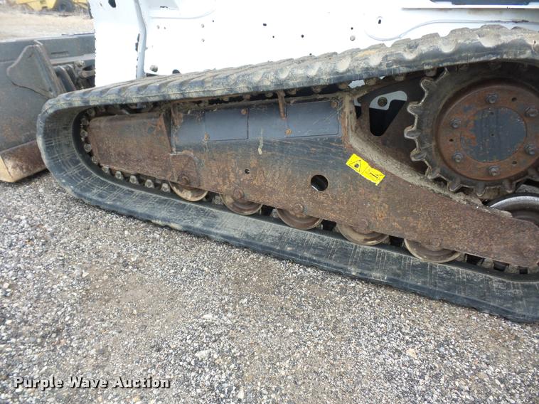image for item DA5867 2015 Bobcat T750 skid steer