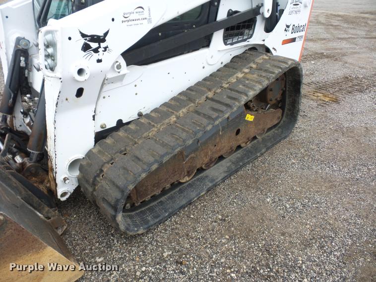 image for item DA5867 2015 Bobcat T750 skid steer