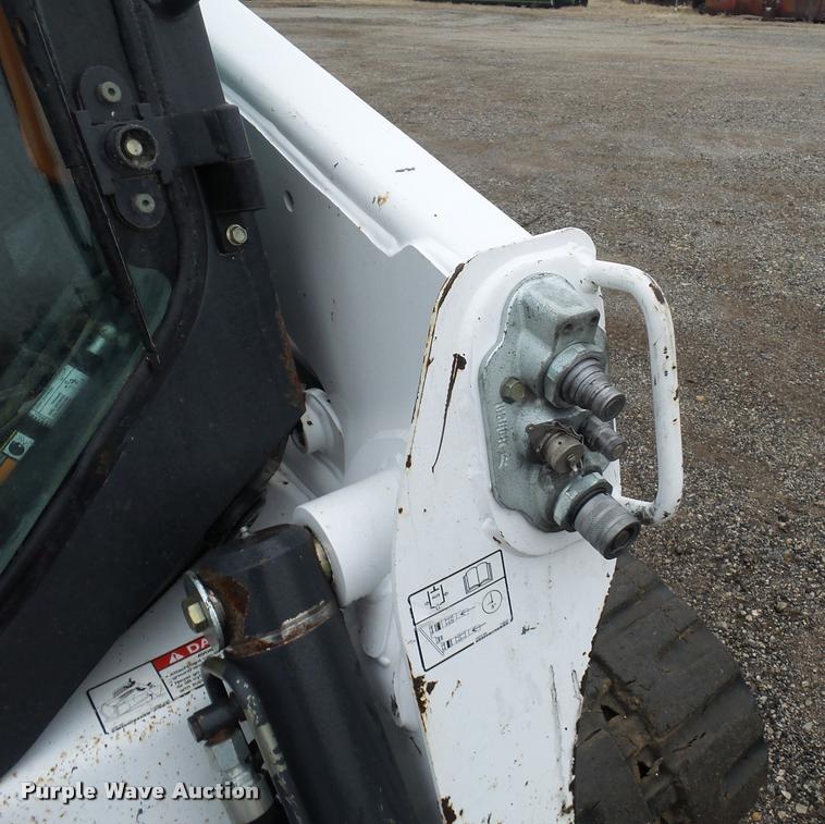 image for item DA5867 2015 Bobcat T750 skid steer