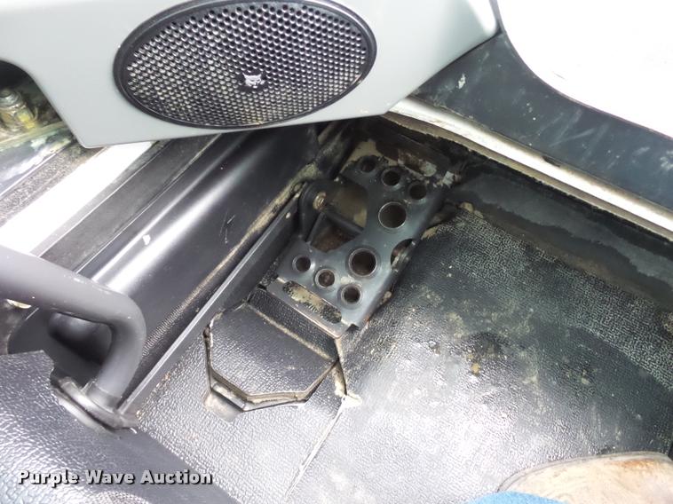 image for item DA5867 2015 Bobcat T750 skid steer