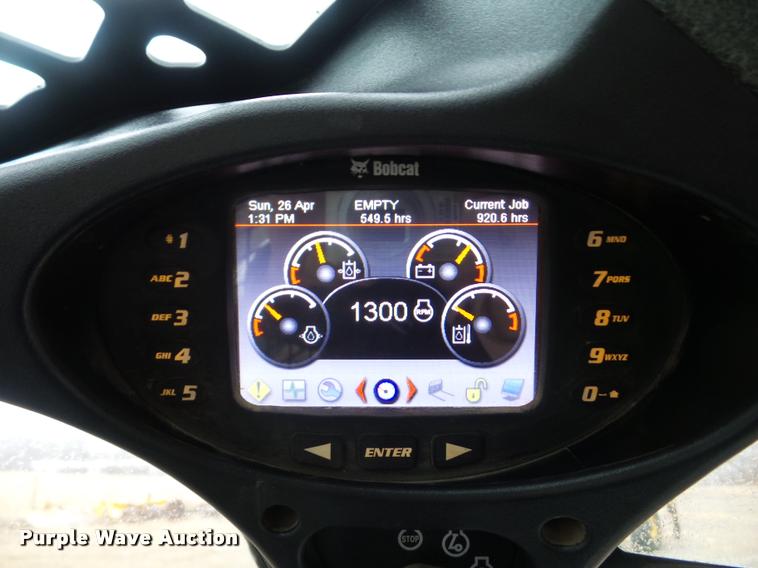 image for item DA5867 2015 Bobcat T750 skid steer