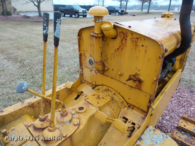 image for item DA5870 Caterpillar 10 crawler tractor