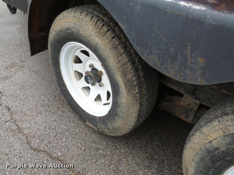 image for item DA5875 Newco fuel tank trailer