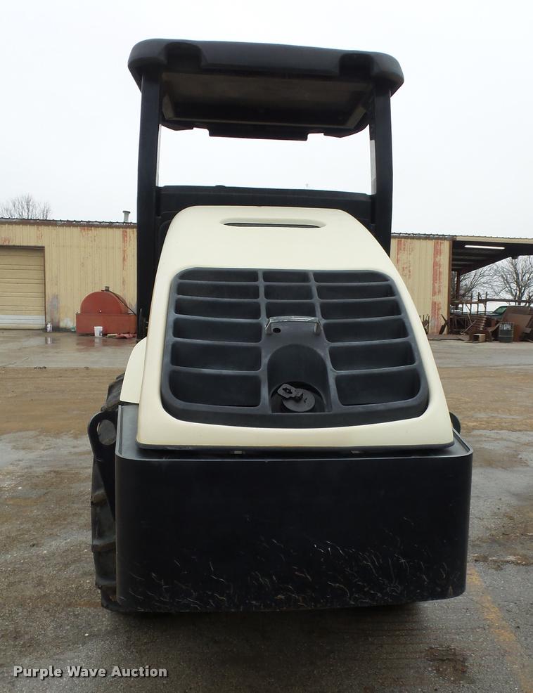 image for item DA5877 Ingersoll Rand SD-77F padfoot roller