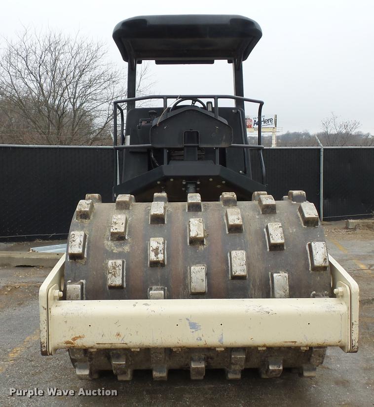 image for item DA5877 Ingersoll Rand SD-77F padfoot roller