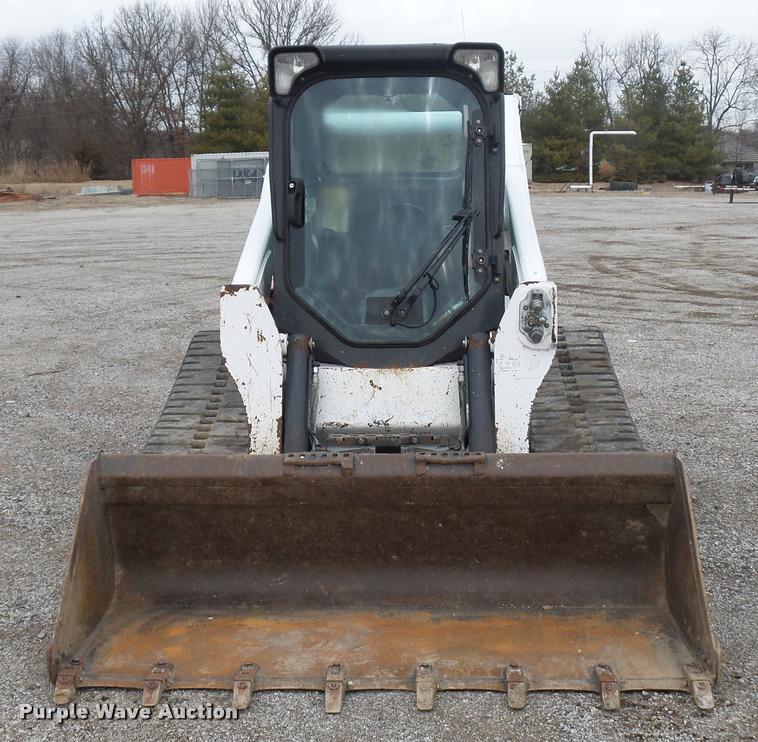 image for item L4535 2013 Bobcat T750 skid steer