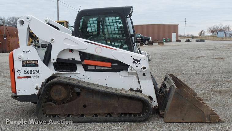 image for item L4535 2013 Bobcat T750 skid steer