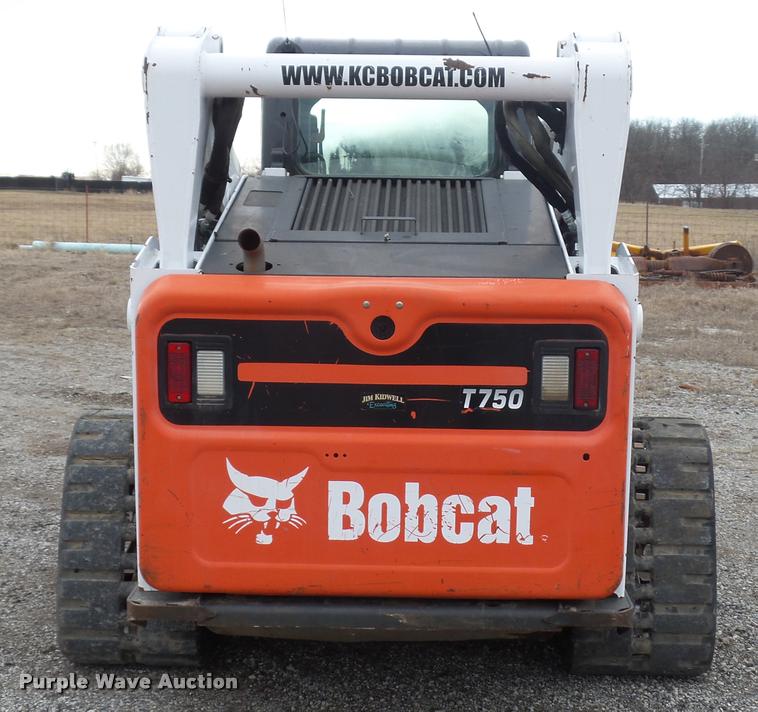 image for item L4535 2013 Bobcat T750 skid steer