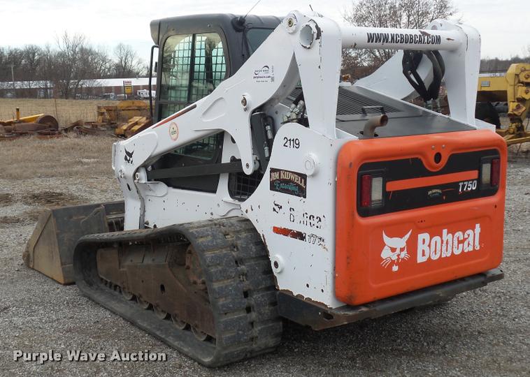 image for item L4535 2013 Bobcat T750 skid steer