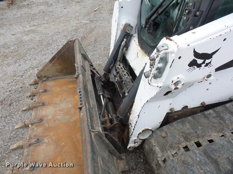 image for item L4535 2013 Bobcat T750 skid steer