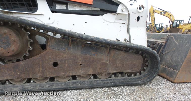 image for item L4535 2013 Bobcat T750 skid steer