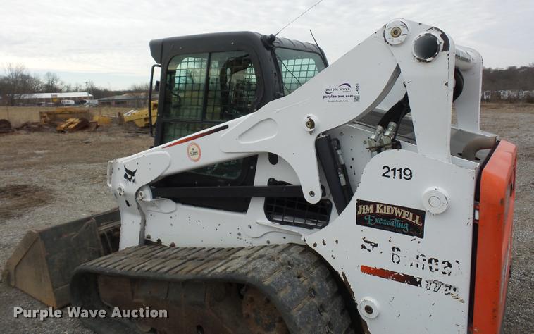 image for item L4535 2013 Bobcat T750 skid steer