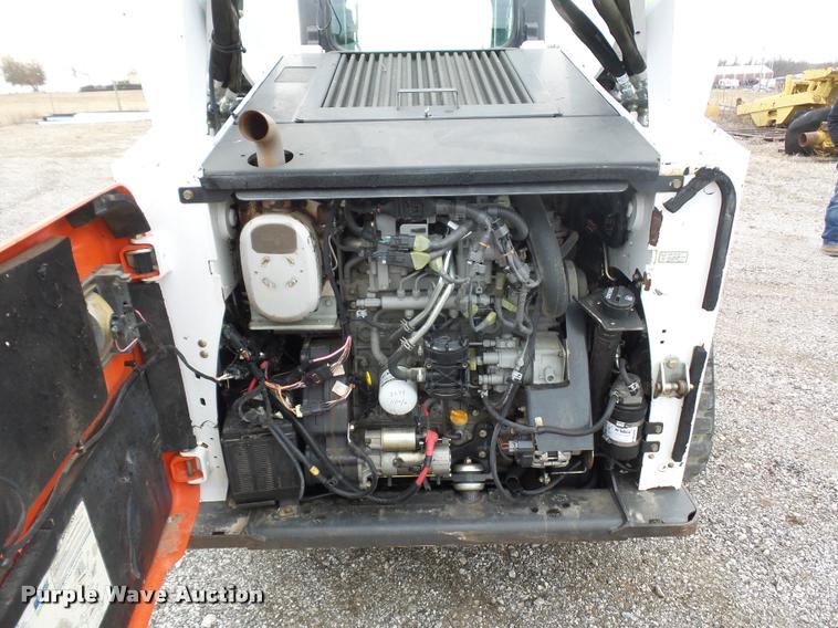 image for item L4535 2013 Bobcat T750 skid steer