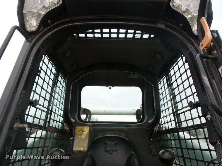 image for item L4535 2013 Bobcat T750 skid steer