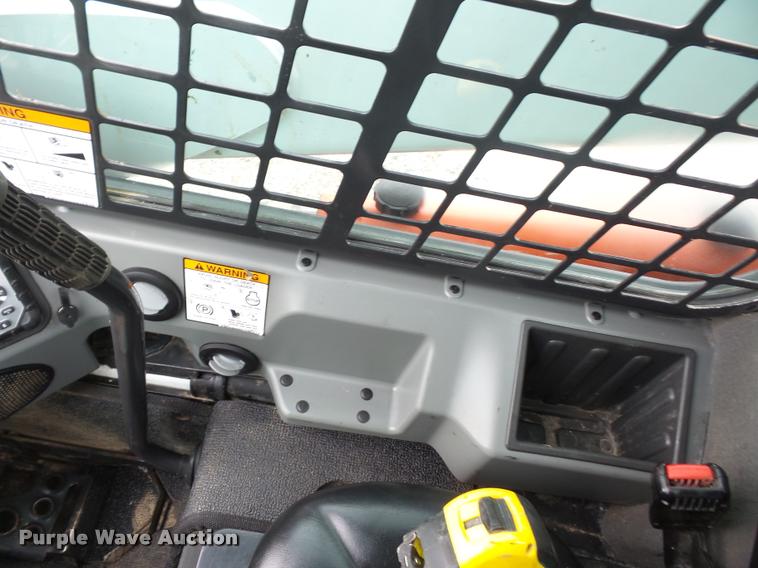 image for item L4535 2013 Bobcat T750 skid steer