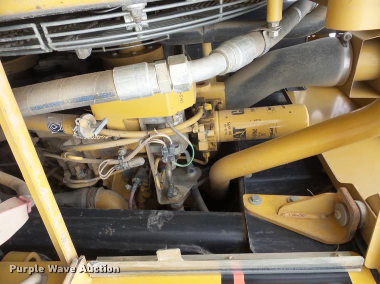 image for item L4536 2007 Caterpillar 963C track loader
