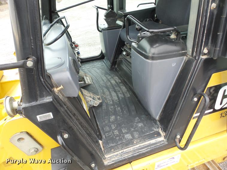 image for item L4536 2007 Caterpillar 963C track loader