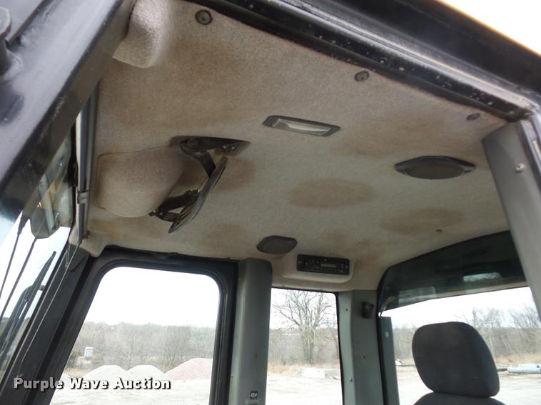 image for item L4536 2007 Caterpillar 963C track loader