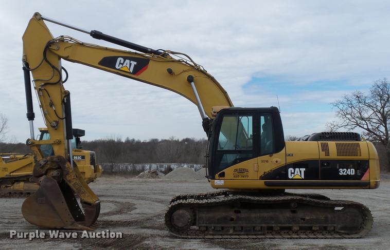 image for item L4537 2007 Caterpillar 324D excavator
