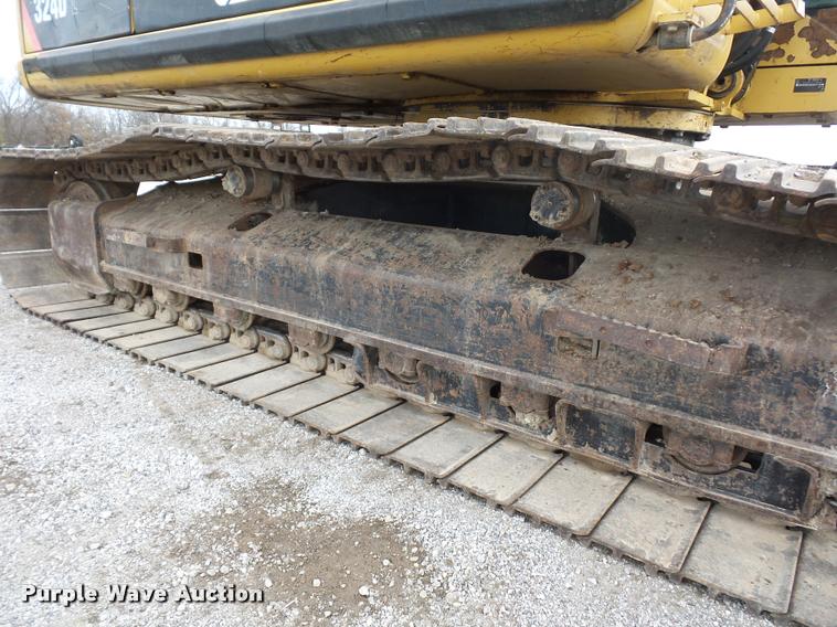 image for item L4537 2007 Caterpillar 324D excavator