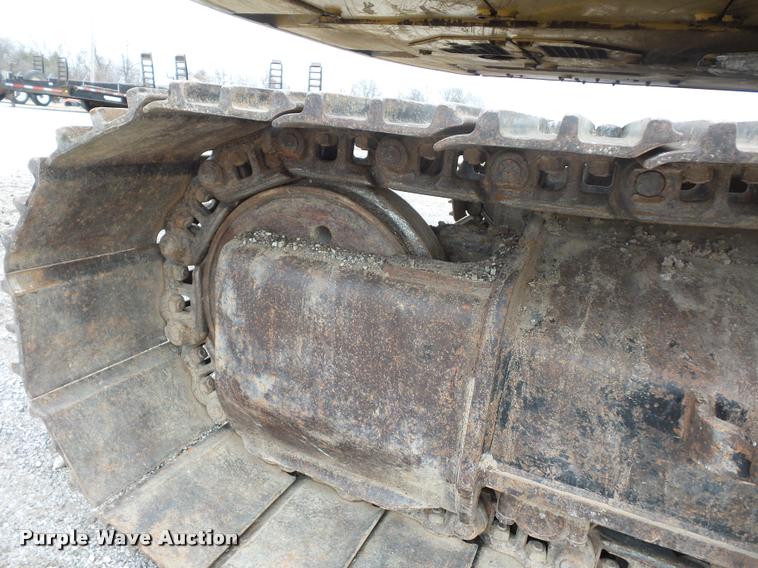 image for item L4537 2007 Caterpillar 324D excavator