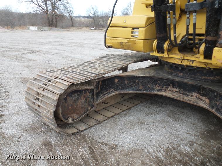 image for item L4537 2007 Caterpillar 324D excavator