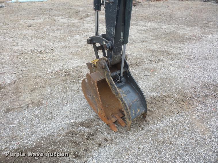 image for item L4539 2011 John Deere 50D compact excavator