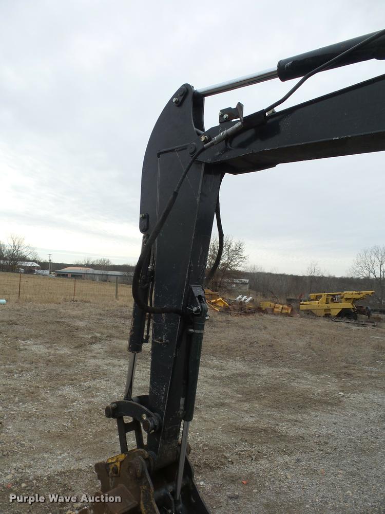 image for item L4539 2011 John Deere 50D compact excavator