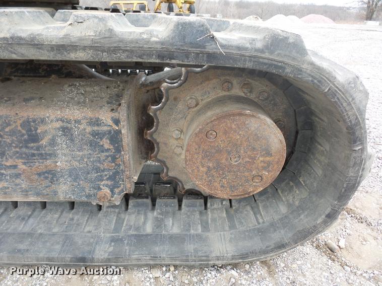 image for item L4539 2011 John Deere 50D compact excavator