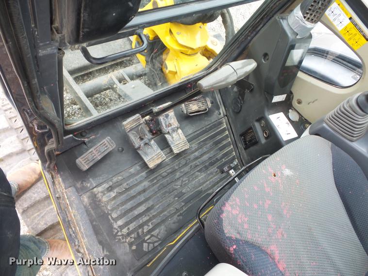 image for item L4539 2011 John Deere 50D compact excavator