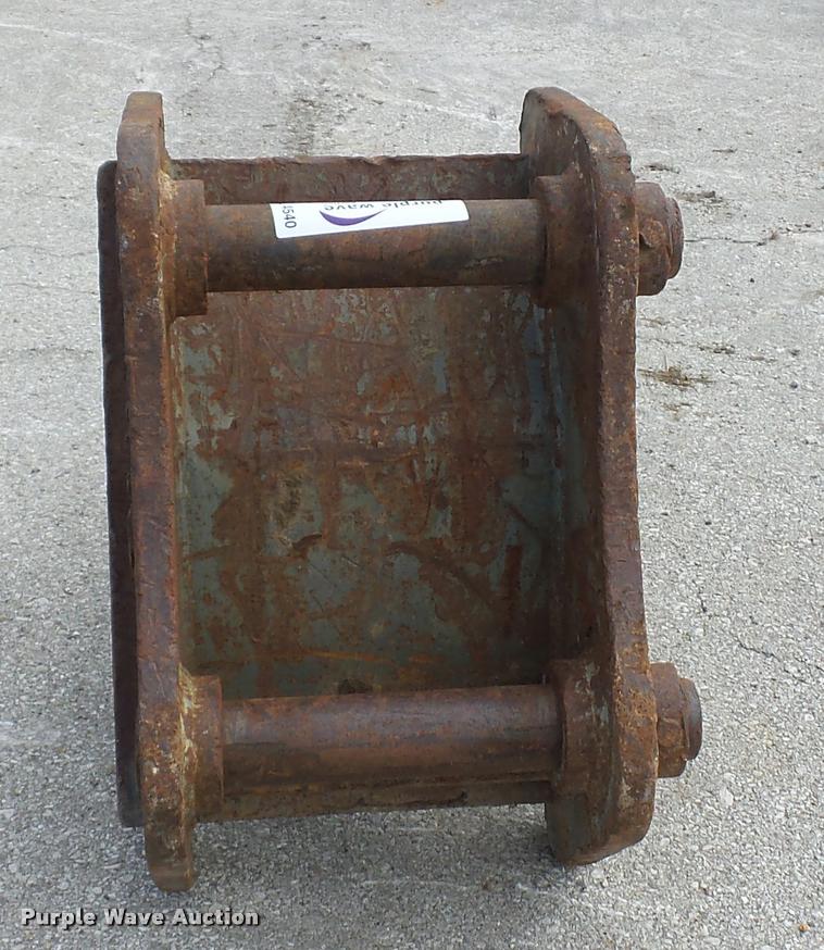 image for item L4540 JRB excavator ripper