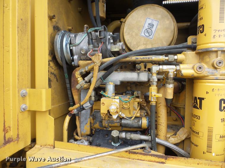 image for item L4543 2000 Caterpillar 120H motor grader