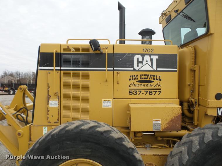 image for item L4543 2000 Caterpillar 120H motor grader