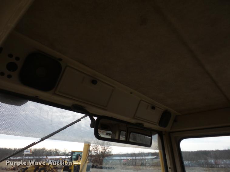 image for item L4543 2000 Caterpillar 120H motor grader