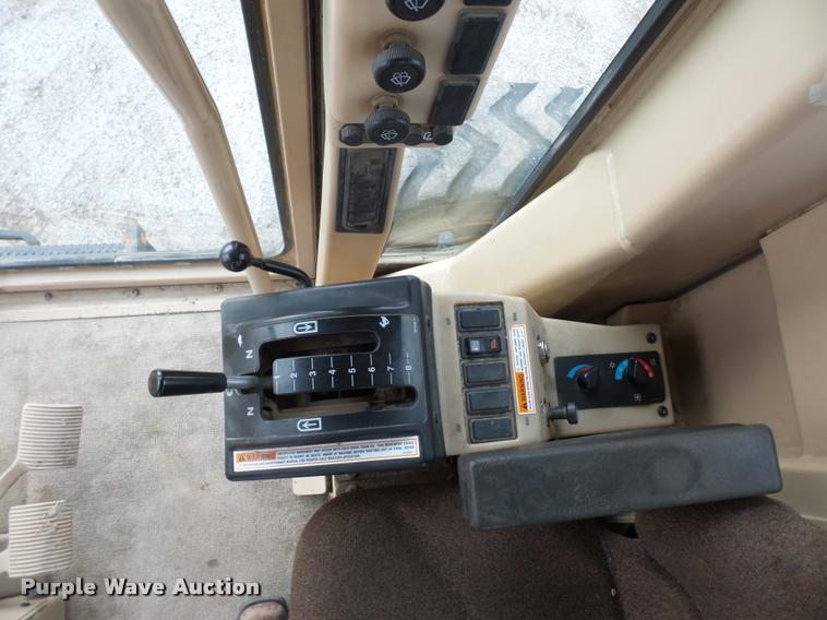 image for item L4543 2000 Caterpillar 120H motor grader