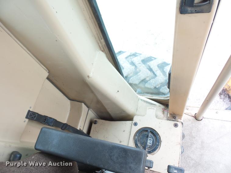 image for item L4543 2000 Caterpillar 120H motor grader