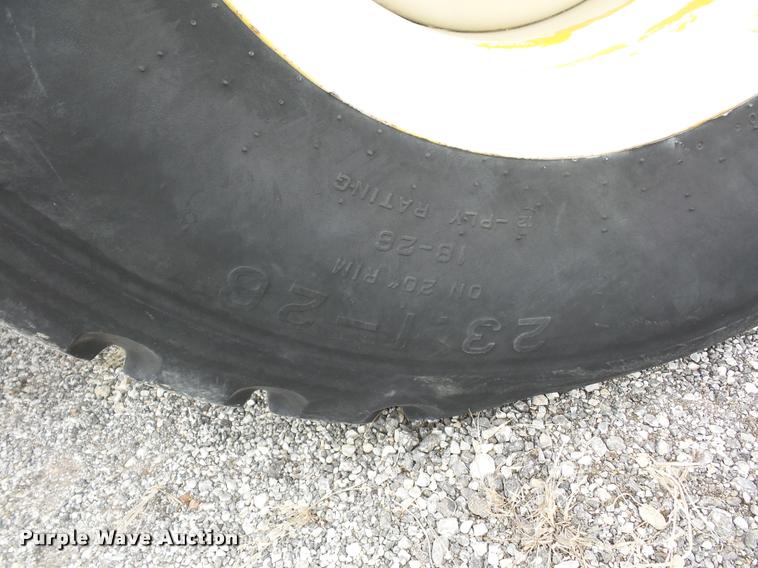 image for item L4545 Ingersoll Rand SD116DX TF single drum vibratory roller