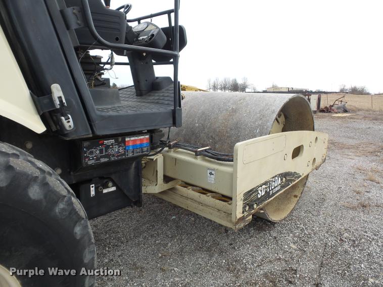 image for item L4545 Ingersoll Rand SD116DX TF single drum vibratory roller