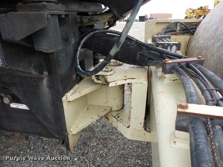 image for item L4545 Ingersoll Rand SD116DX TF single drum vibratory roller