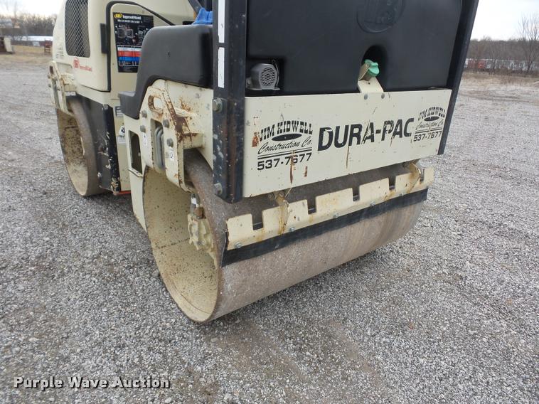 image for item L4546 Ingersoll Rand DD24 double drum roller