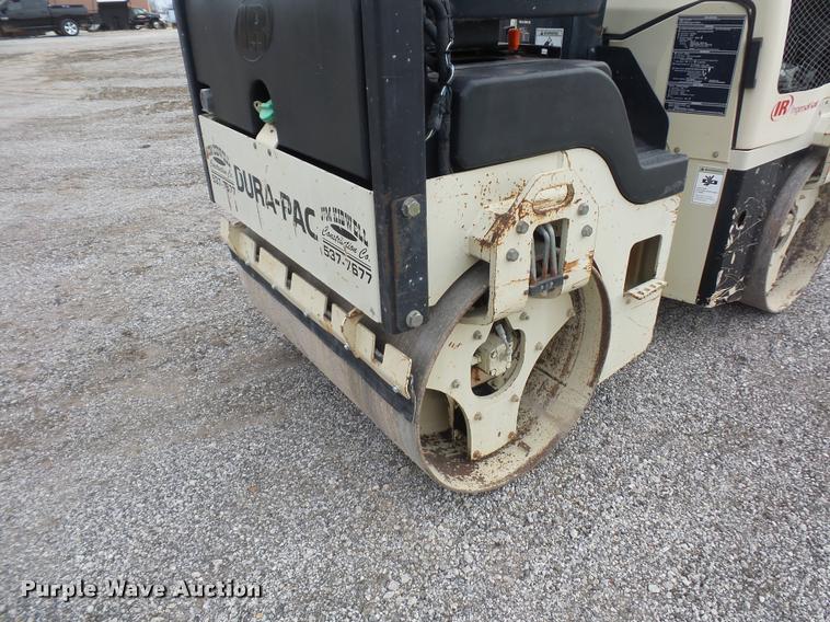 image for item L4546 Ingersoll Rand DD24 double drum roller