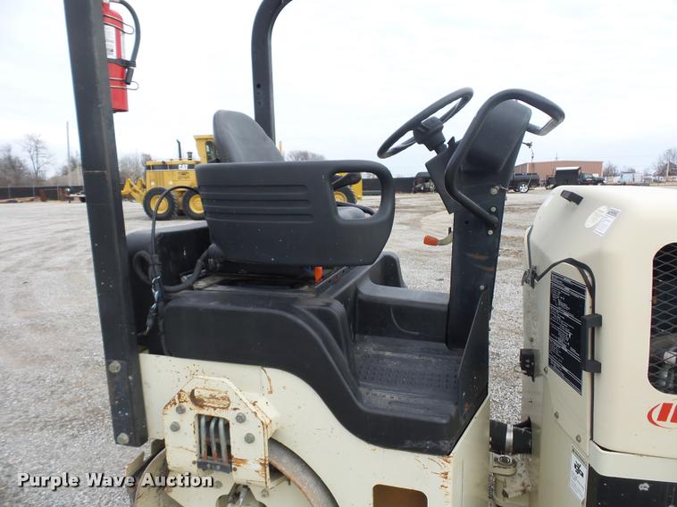 image for item L4546 Ingersoll Rand DD24 double drum roller