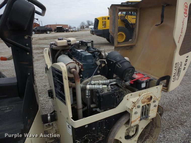 image for item L4546 Ingersoll Rand DD24 double drum roller