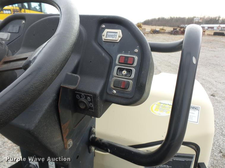 image for item L4546 Ingersoll Rand DD24 double drum roller