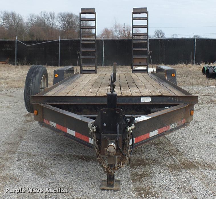 image for item L4547 2004 Towmaster equipment trailer