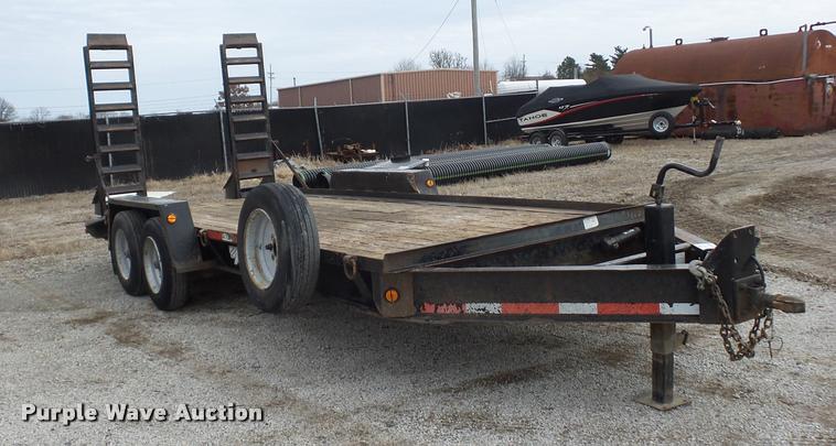 image for item L4547 2004 Towmaster equipment trailer