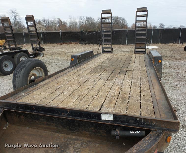 image for item L4547 2004 Towmaster equipment trailer