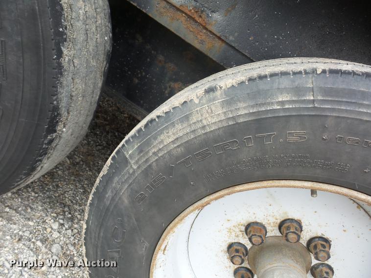 image for item L4547 2004 Towmaster equipment trailer